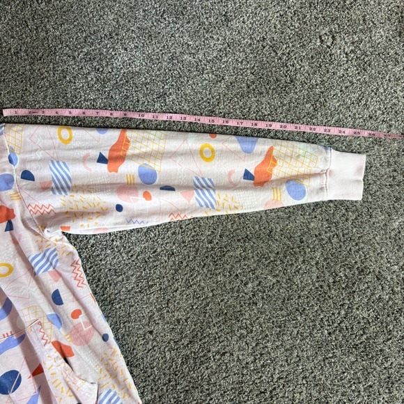 super massive Pastel Pink Geometric Patterned Hoodie Pullover Sweatshirt, Casual - Picture 9 of 9